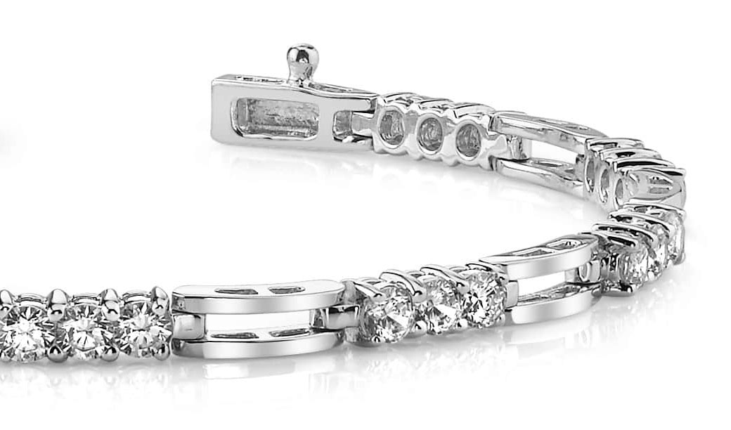 X And O Diamond Bracelet In White Yellow Gold Or Platinum